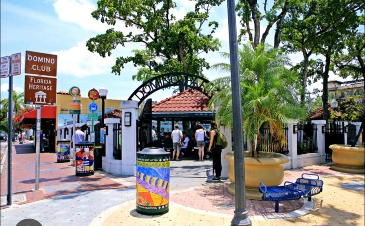 Little Havana Hostel Miami Exterior foto